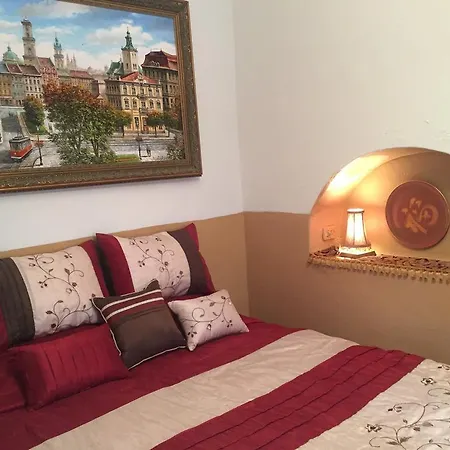Magnificent On Halitska Apartment